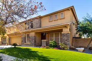 6820 S 42nd Ln, Phoenix, AZ 85041 - Photo 1