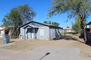 2116 W Hadley St, Phoenix, AZ 85009 - Photo 1