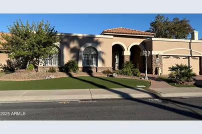 940 W Coast Drive, Gilbert, AZ 85233 - Photo 1