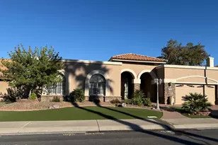 940 West Coast Dr, Gilbert, AZ 85233 - Photo 1