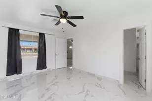 4251 W Rose Ln, Phoenix, AZ 85019 - Photo 11