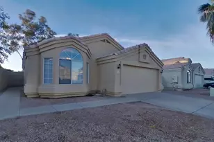 525 N Val Vista Dr, Mesa, AZ 85213 - Photo 1