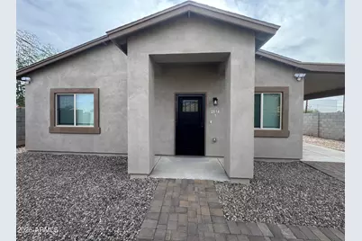 2814 E Roeser Road # 1, Phoenix, AZ 85040 - Photo 1