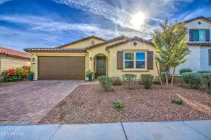 19567 W Edgemont Ave, Buckeye, AZ 85396 - Photo 1