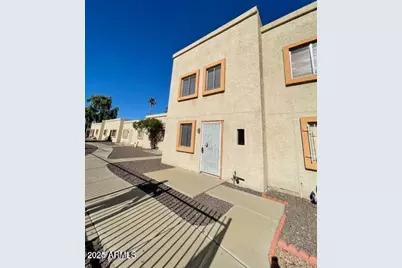 4567 N 26th Drive, Phoenix, AZ 85017 - Photo 1