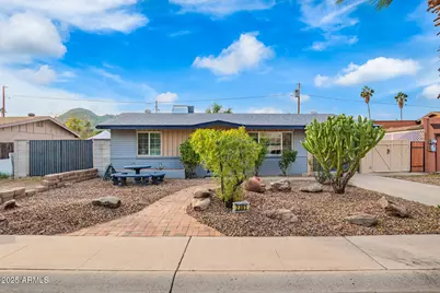 2301 E Marilyn Road, Phoenix, AZ 85022 - Photo 1