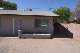 438 S Hobson, Mesa, AZ 85204 - Photo 1