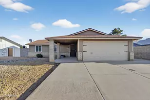 1403 W Palomino Dr, Chandler, AZ 85224 - Photo 1