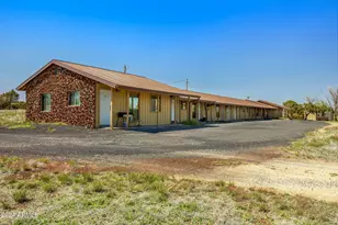 80 Clubhouse Ln, Concho, AZ 85924 - Photo 1