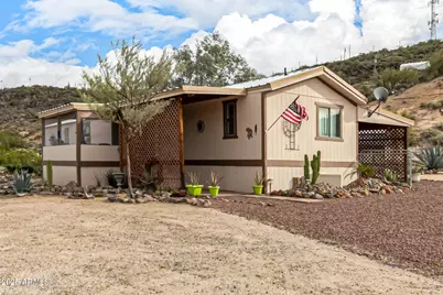 34905 S School Loop Road, Black Canyon City, AZ 85324 - Photo 1