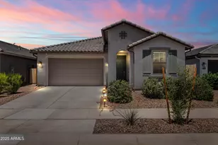 1350 W Macaw Dr, Queen Creek, AZ 85140 - Photo 1
