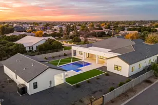 24614 S 183rd Pl, Gilbert, AZ 85298 - Photo 1