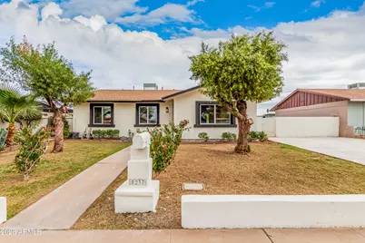 5237 S 46th Street, Phoenix, AZ 85040 - Photo 1
