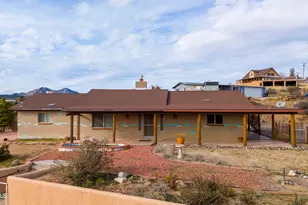 18467 S Niblick Dr, Peeples Valley, AZ 86332 - Photo 1