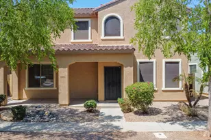 1870 S Colt Dr, Gilbert, AZ 85295 - Photo 1