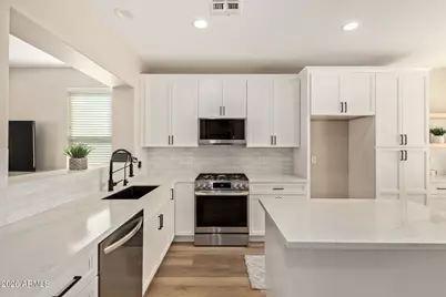 1806 W Windsong Drive, Phoenix, AZ 85045 - Photo 1