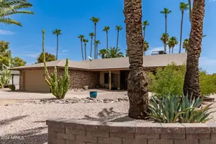 12059 S Paiute St, Phoenix, AZ 85044 - Photo 1