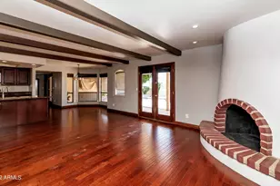 15620 North 8th St, Phoenix, AZ 85022 - Photo 1