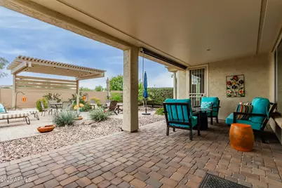 7811 W Silver Spring Way, Florence, AZ 85132 - Photo 1