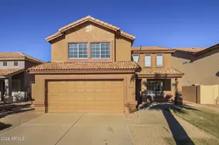 4244 E Raven Rd, Phoenix, AZ 85044 - Photo 1