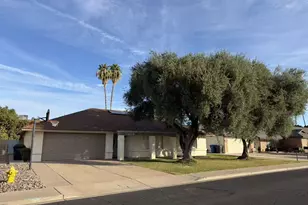 852 W Nopal Ave, Mesa, AZ 85210 - Photo 1