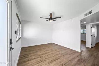 3131 E Fairmount Avenue, Phoenix, AZ 85016 - Photo 1