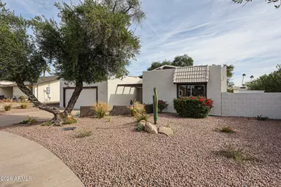 7721 E Valley Vista Lane, Scottsdale, AZ 85250 - Photo 1