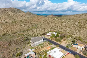 1409 E Sunnyside Dr, Phoenix, AZ 85020 - Photo 1