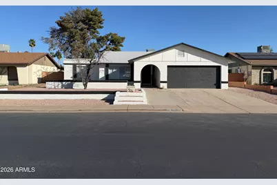 526 W Pantera Avenue, Mesa, AZ 85210 - Photo 1