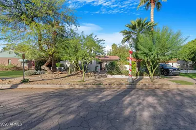 1134 W Palm Lane, Phoenix, AZ 85007 - Photo 1