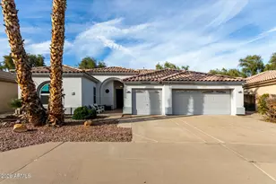 5080 S McClelland Dr, Chandler, AZ 85248 - Photo 1