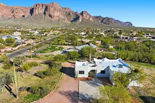 4979 E Pioneer St, Apache Junction, AZ 85119 - Photo 5