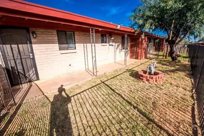 3799 E Foothills Drive #Apt 11, Sierra Vista, AZ 85635 - Photo 1