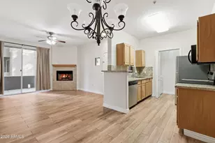 2929 W Yorkshire Dr, Phoenix, AZ 85027 - Photo 1