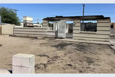 4417 N 36th Drive, Phoenix, AZ 85019 - Photo 1