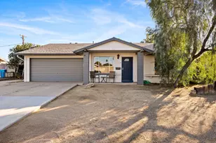 3233 W Mandalay Ln, Phoenix, AZ 85053 - Photo 1