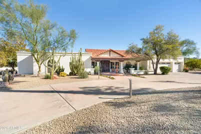 9131 N 48th Place, Paradise Valley, AZ 85253 - Photo 1