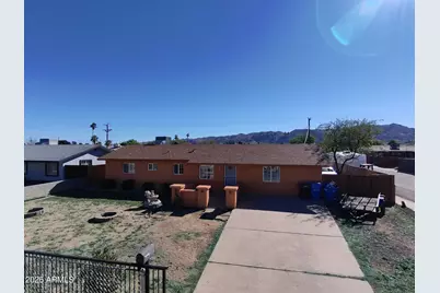 8425 S 6th Avenue, Phoenix, AZ 85041 - Photo 1