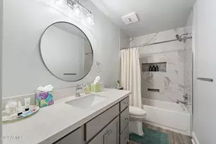 4525 E Paradise Ln, Phoenix, AZ 85032 - Photo 9