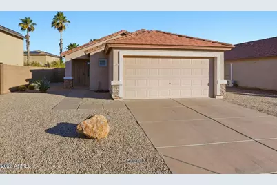 1386 E 10th Place, Casa Grande, AZ 85122 - Photo 1