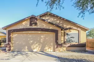 2902 W Irma Ln, Phoenix, AZ 85027 - Photo 1