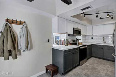 1832 S River Drive, Tempe, AZ 85281 - Photo 11