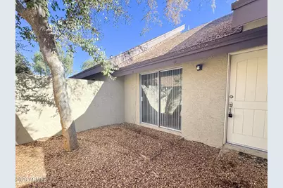 3807 N 30th Street #15, Phoenix, AZ 85016 - Photo 1