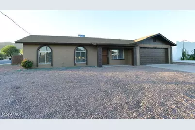 1943 E South Mountain Avenue, Phoenix, AZ 85042 - Photo 1
