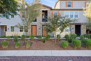 2282 E Hidalgo Ave, Phoenix, AZ 85040 - Photo 1