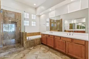 2130 E Beautiful Ln, Phoenix, AZ 85042 - Photo 7