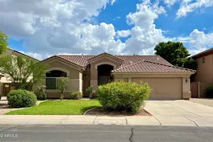 299 W Merrill Ave, Gilbert, AZ 85233 - Photo 1