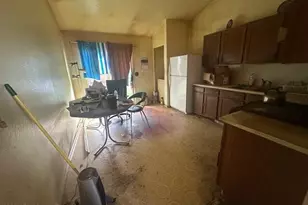 5960 W Oregon Ave, Glendale, AZ 85301 - Photo 1