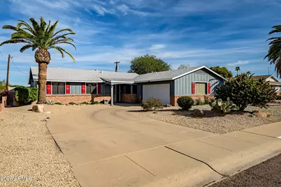 3340 E North Lane, Phoenix, AZ 85028 - Photo 1