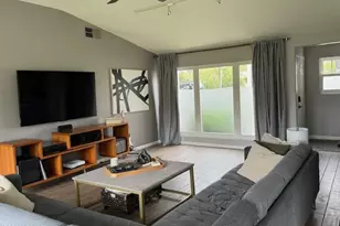 530 W Oregon Ave, Phoenix, AZ 85013 - Photo 1